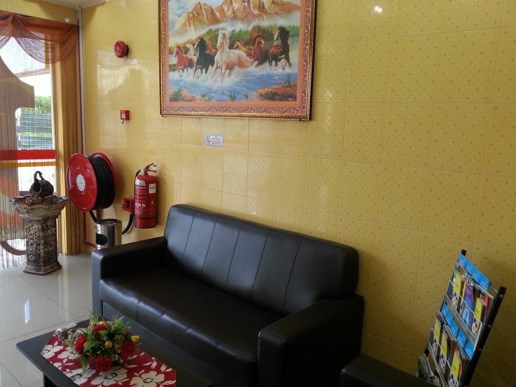 Bercam Times Inn Hotel Ipoh Exterior photo